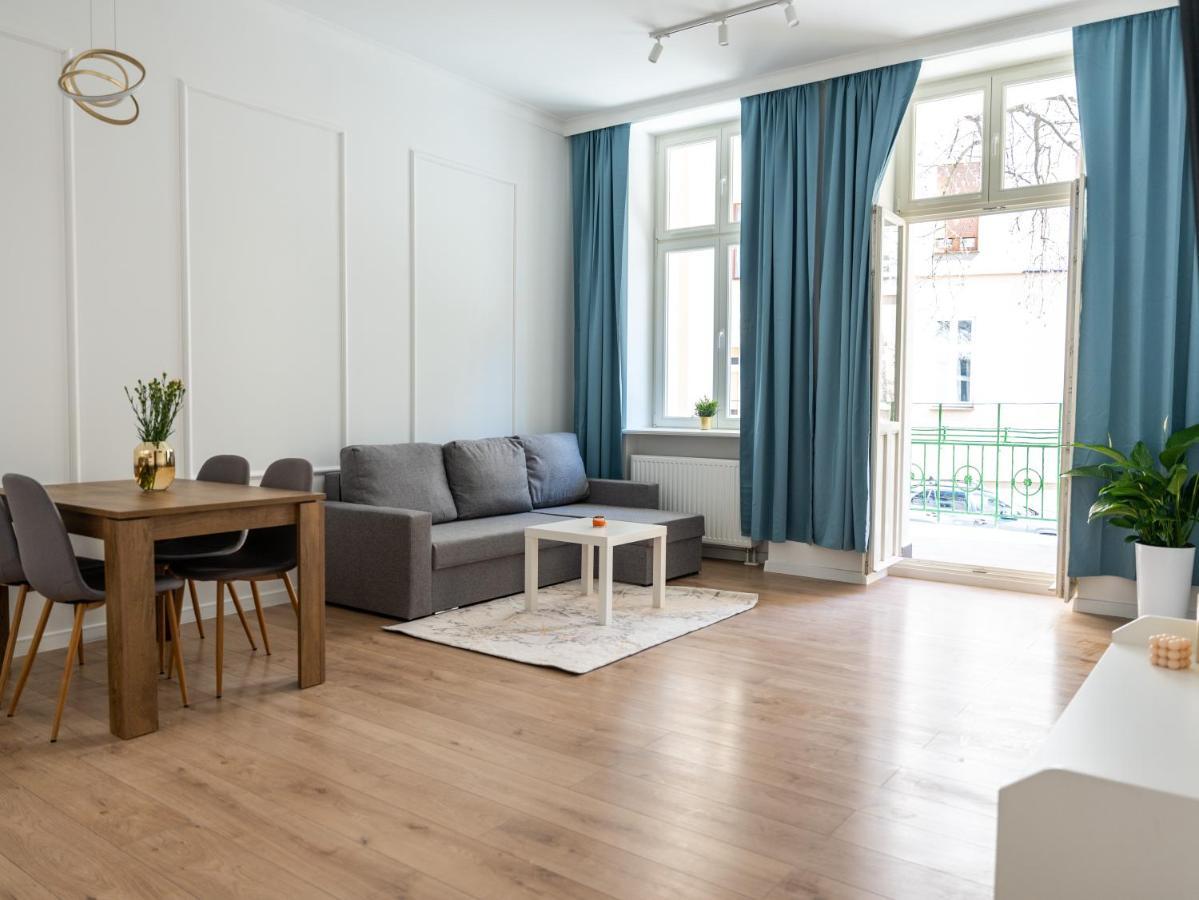 Zlote Apartamenty 6 Legnica Buitenkant foto